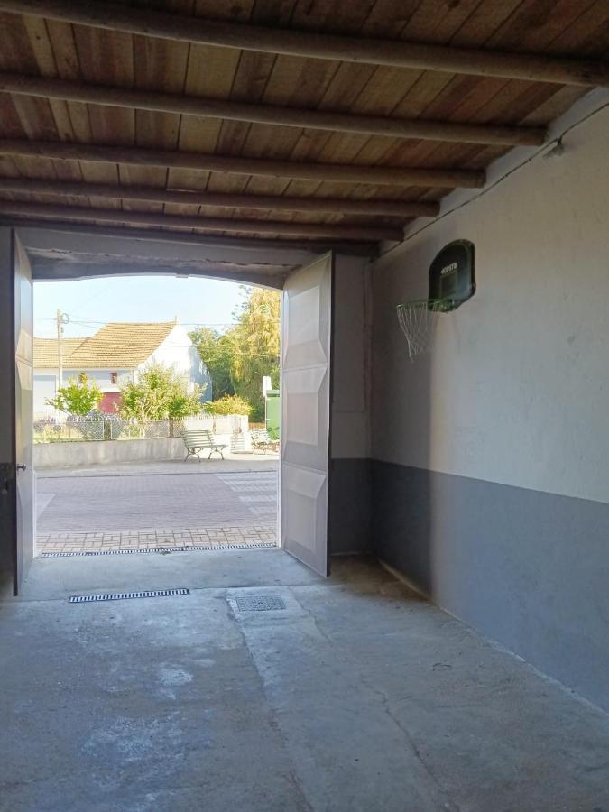 Casa Da Vovo Ceu - Casa De Campo Gandaresa - Country House, Entre Coimbra E Aveiro, A 15 Minutos Carro Praia Mira - Quintal Com Piscina Insuflavel Cantanhede Exterior foto